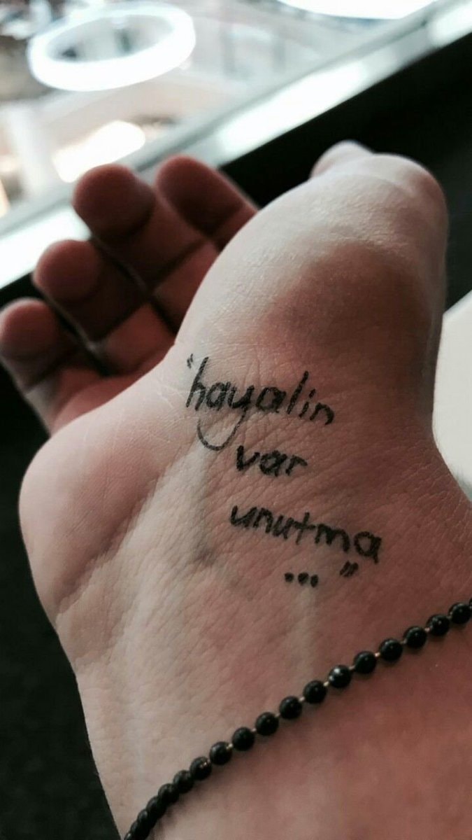dream hand text