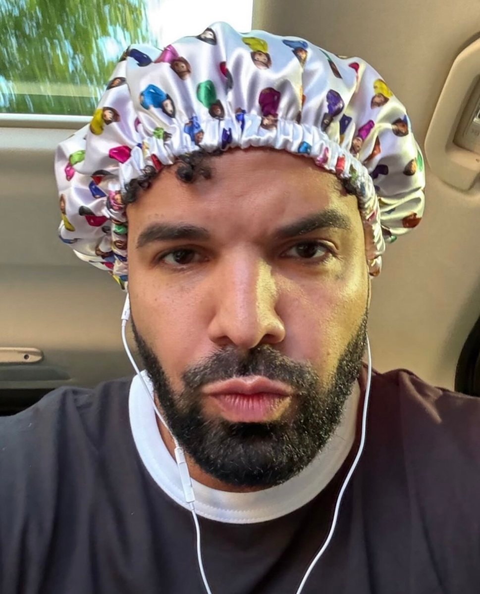 Drake Certified Lover Boy 5 years (photo 2 of 2)