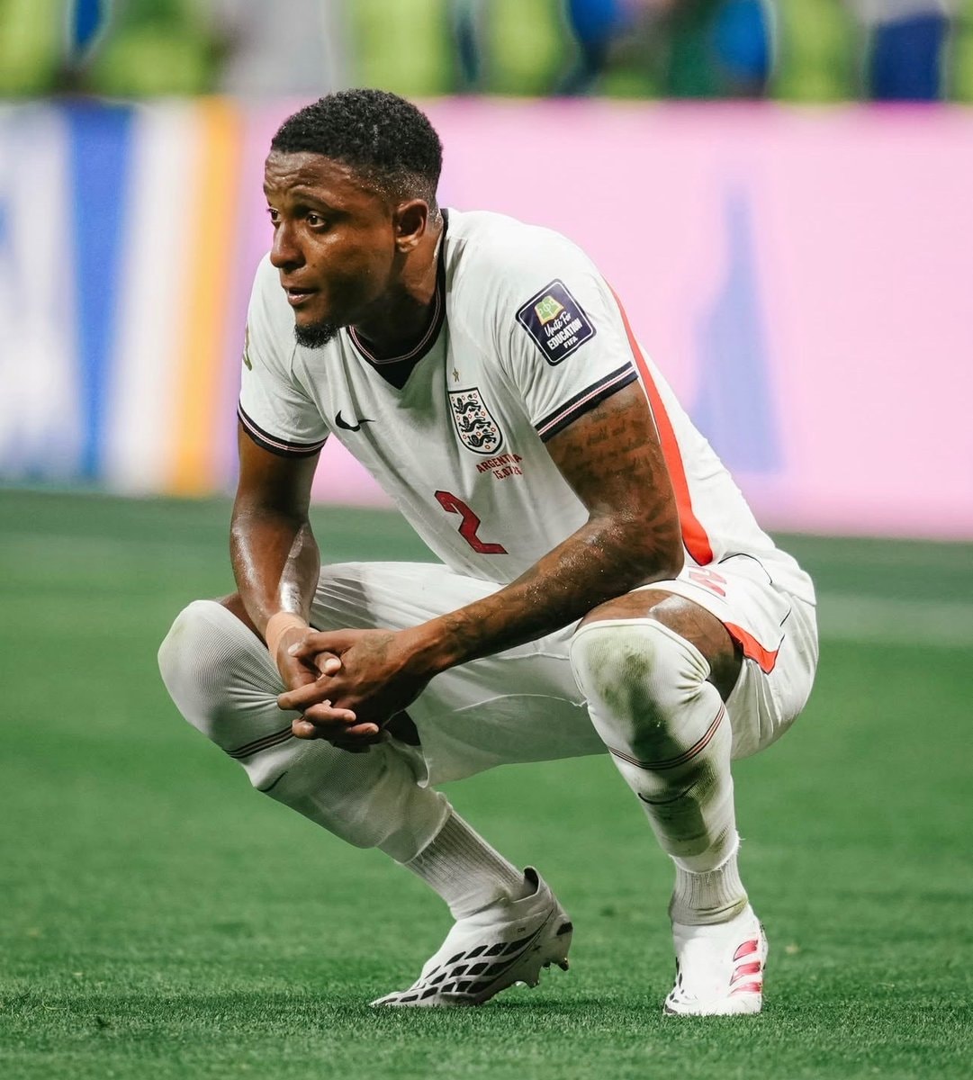 Ezri Konsa England jersey moment (photo 1 of 2)