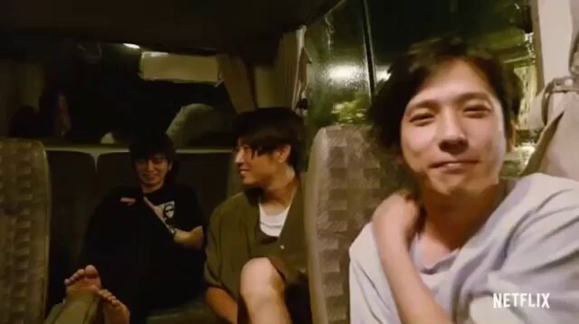 Arashi Netflix moment