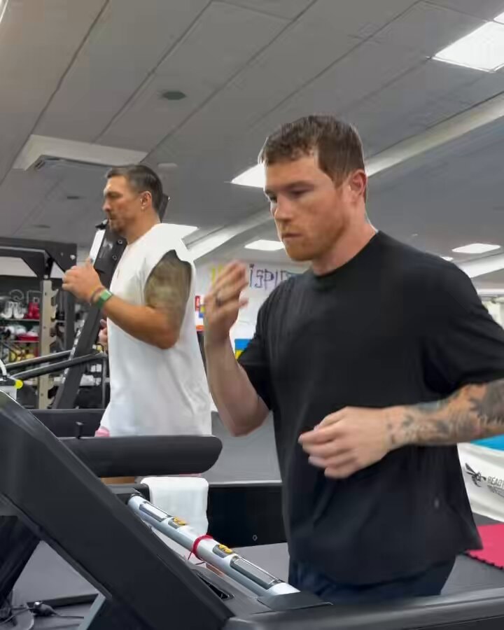 Canelo Alvarez and Oleksandr Usyk