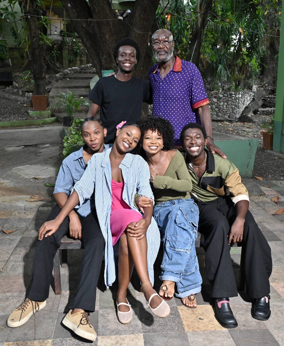 Delroy Lindo Jabari's People cast Delroy Lindo Jabari's People cast