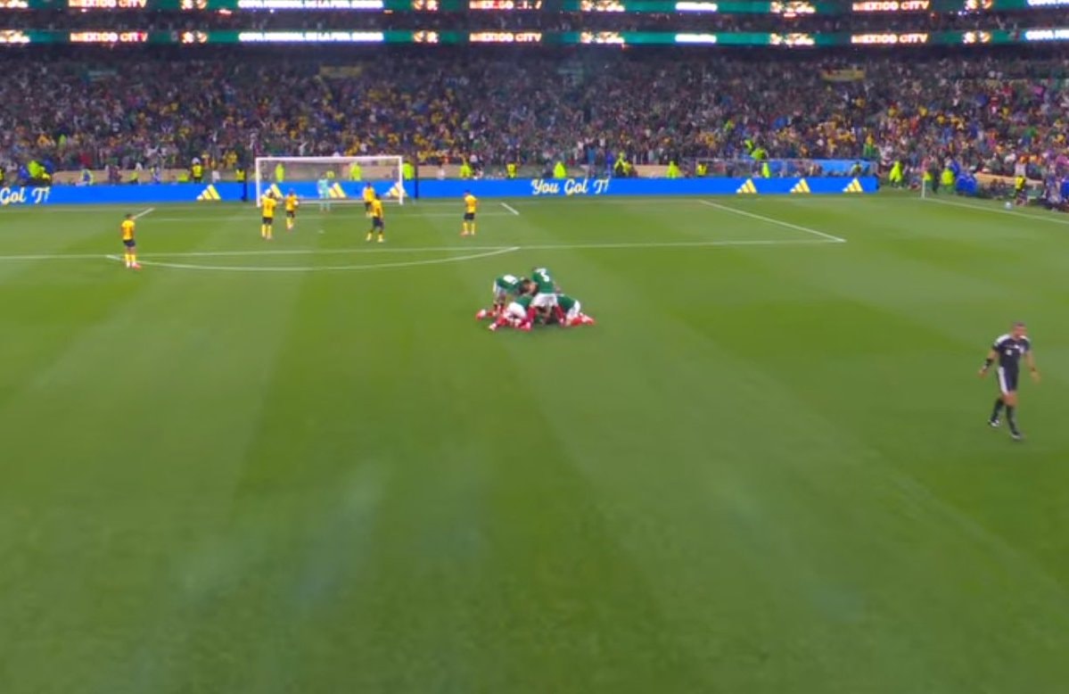 Raul Jimenez Mexico vs Ecuador (photo 2 of 2)