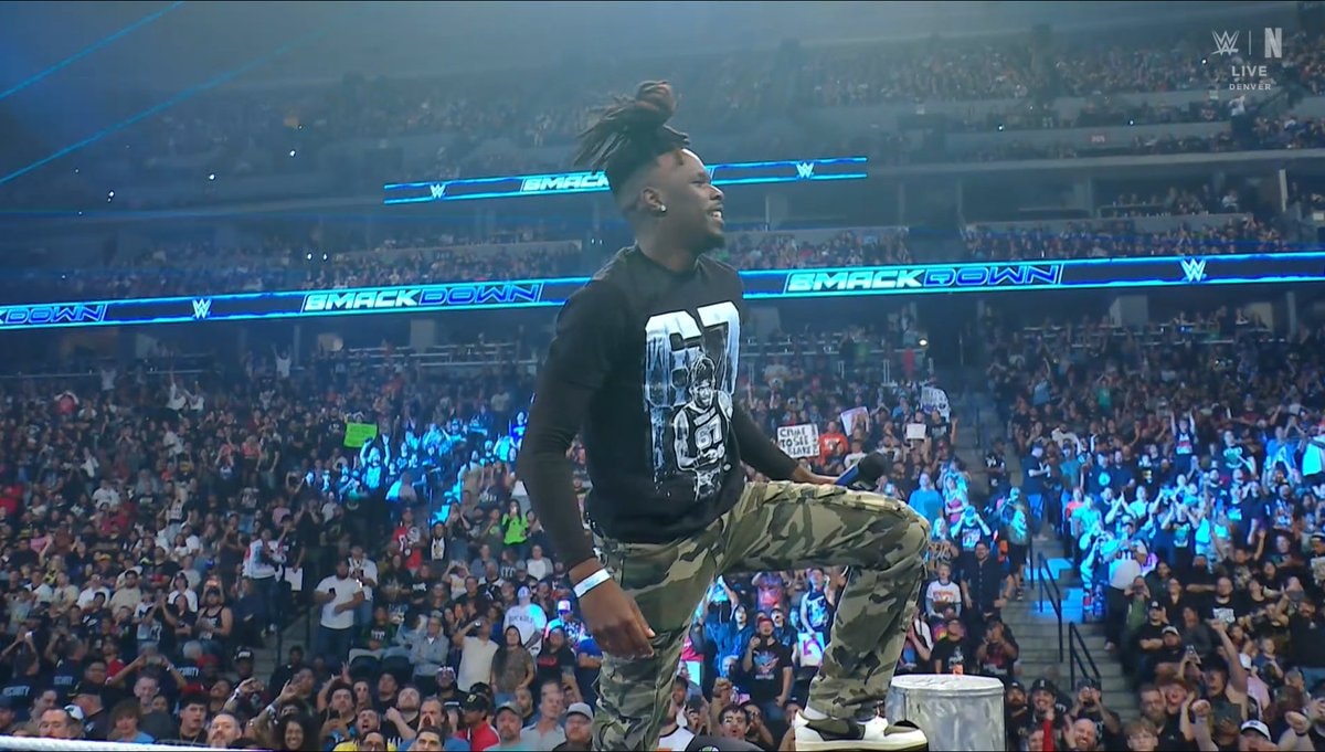 Je'Von Evans interrupts Sami Zayn