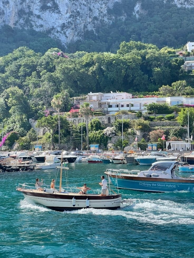 Capri Italy coast (photo 2 of 4)