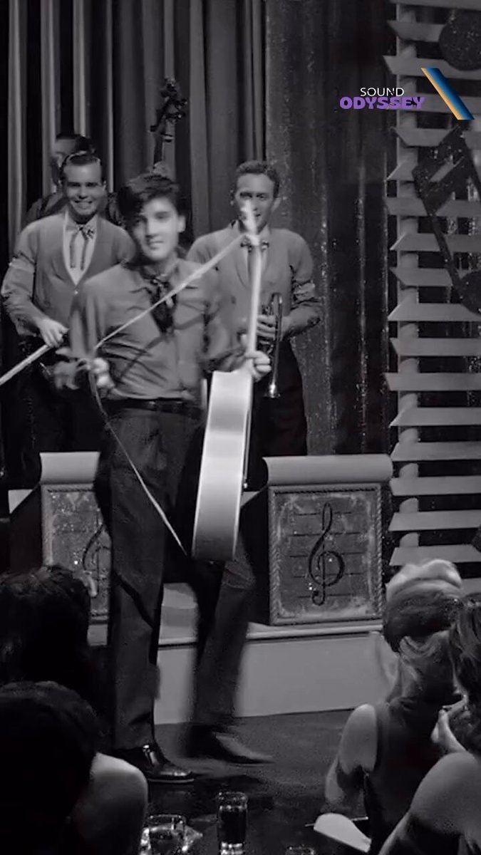 Elvis the Pelvis cute performance ❤️ Elvis the Pelvis cute performance ❤️