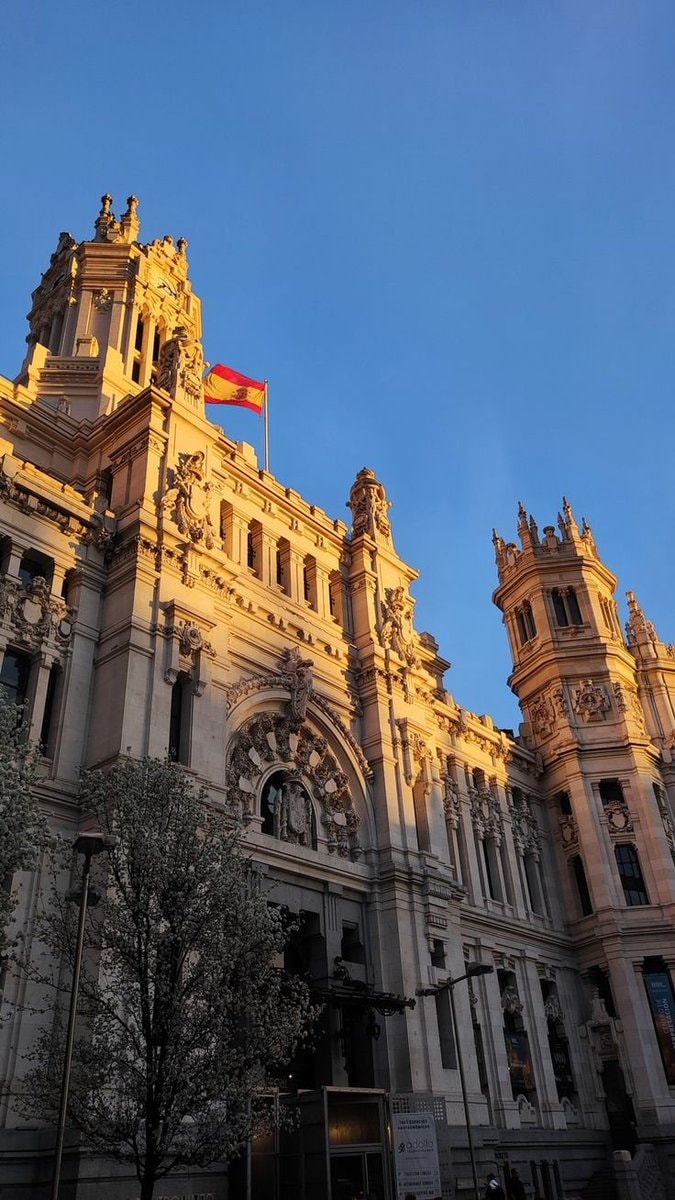 Spain post (photo 2 of 4)