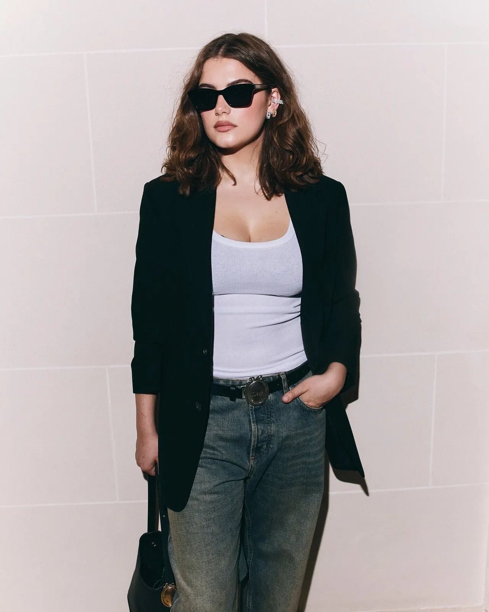 Ella Bright Dior fashion show British Vogue (photo 1 of 4)