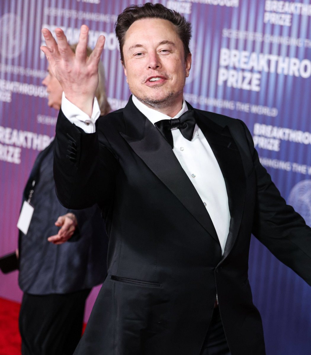 Elon Musk Grok AI The Odyssey (photo 2 of 2)