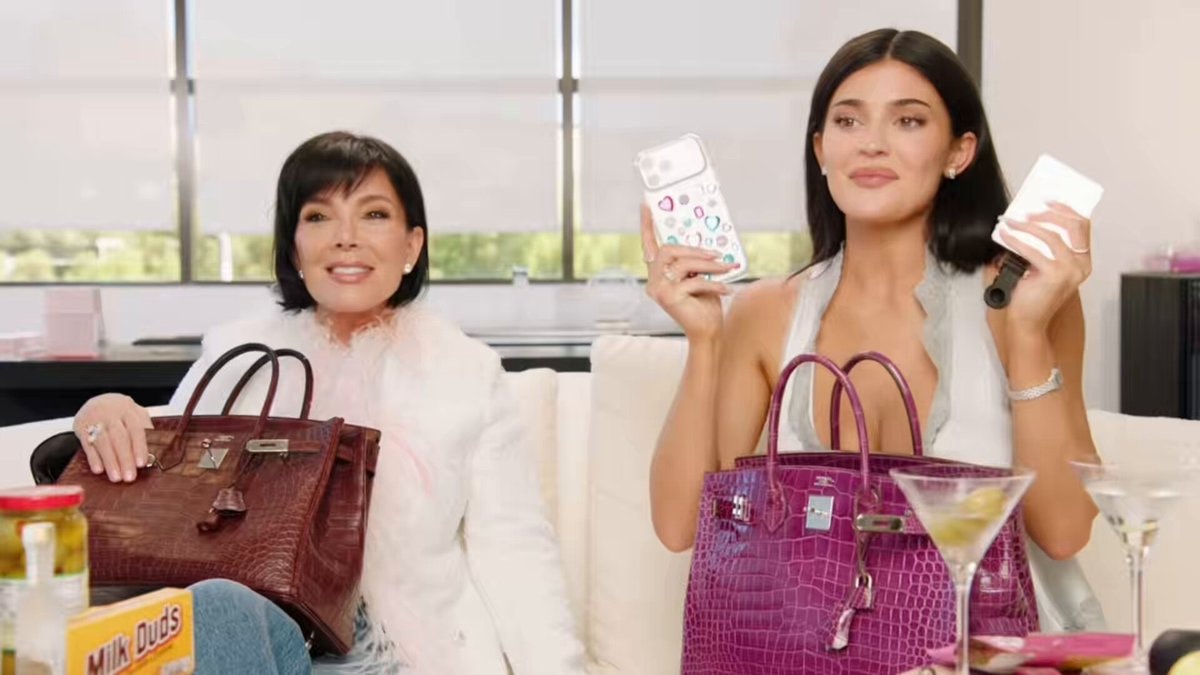 Kylie Jenner Birkin Bag Contents
