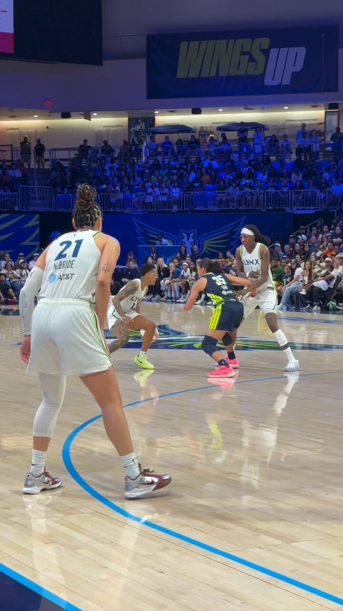 Azzi Fudd 18 points WNBA