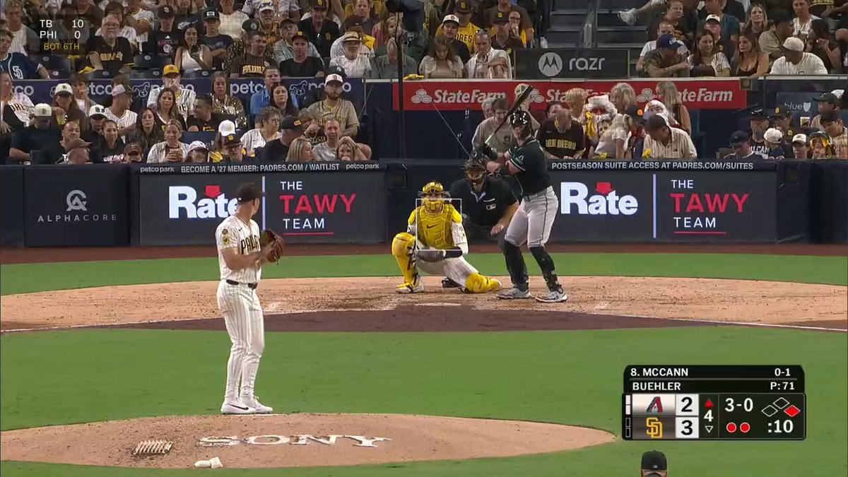 James McCann 2-run homer for Diamondbacks