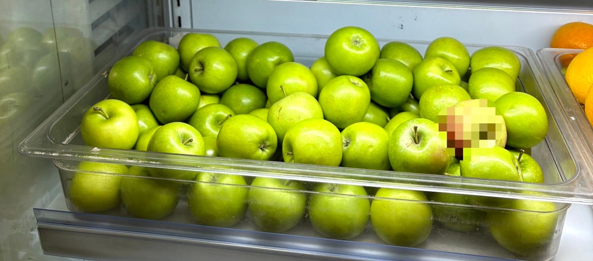 green apples