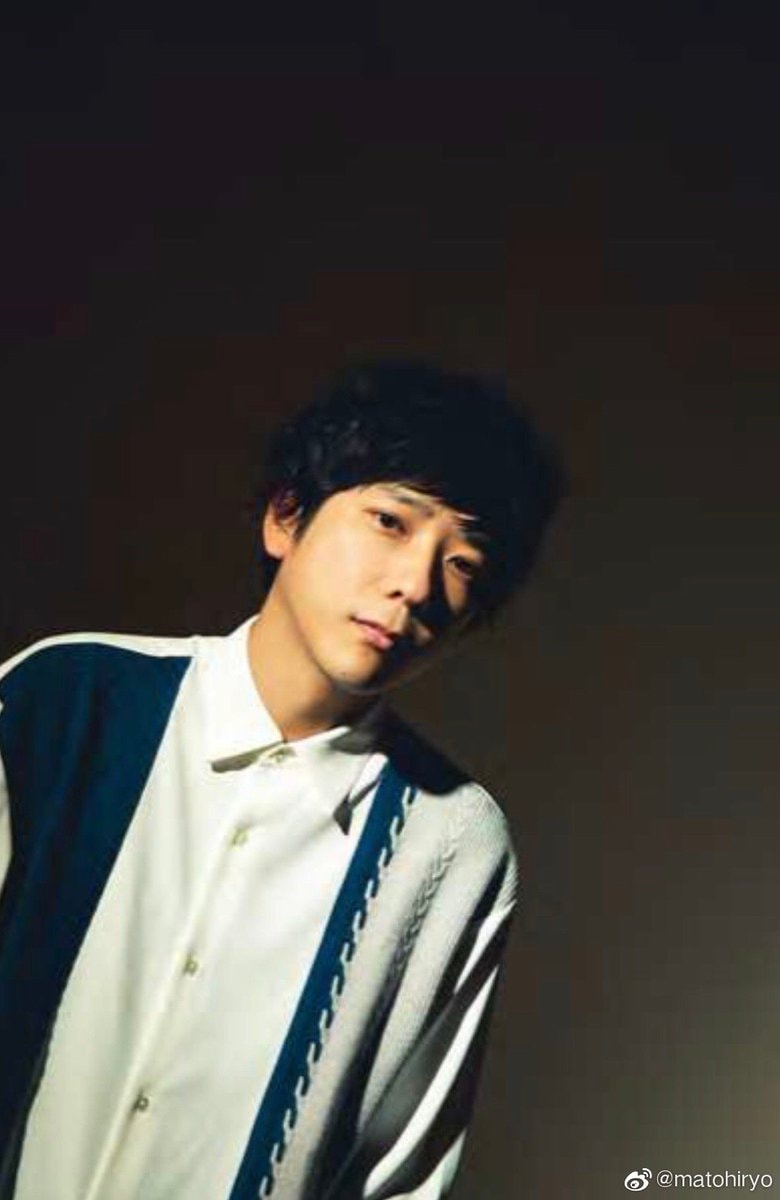 Shun Oguri TOWAMODE TOMOMI spread 🥹 (photo 2 of 4)