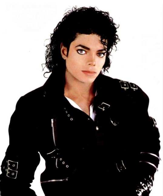 Photos of top R&B singers from the list (photo 3 of 4)