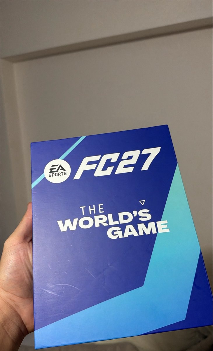 EA Sports FC27 gift
