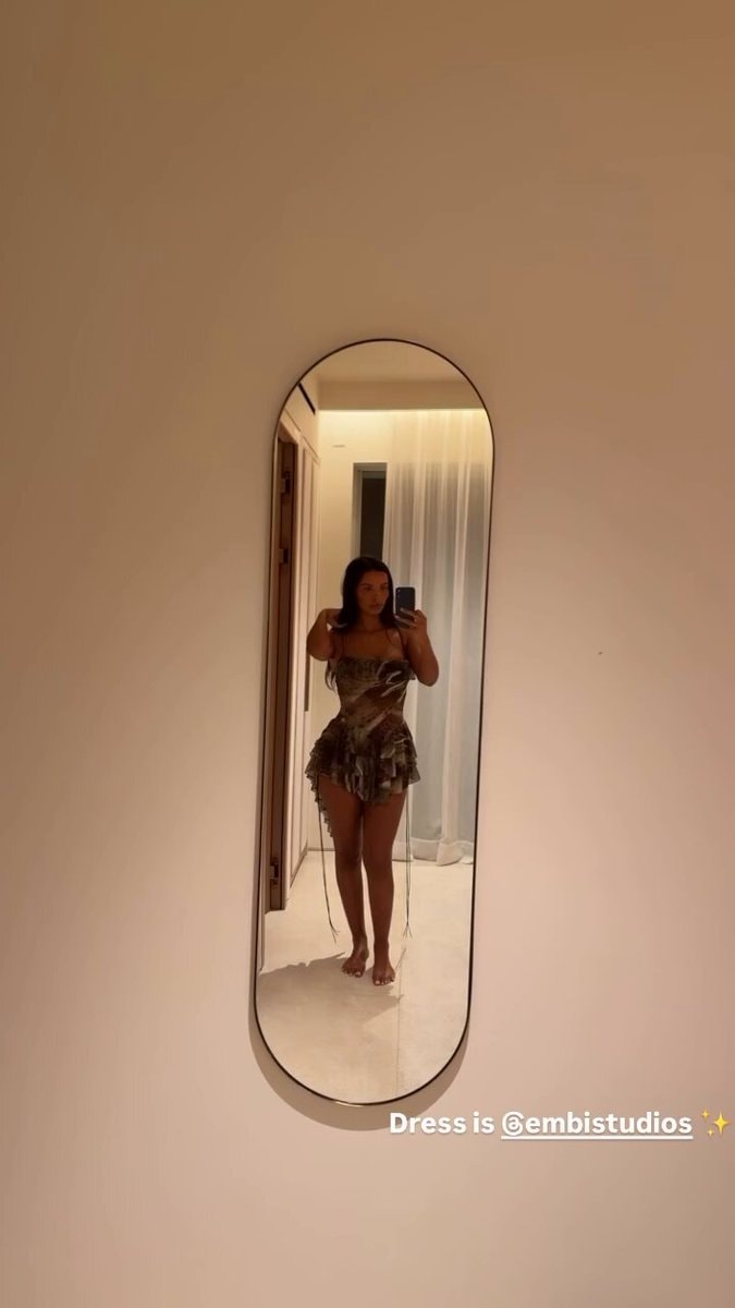 Maya Jama mirror selfie