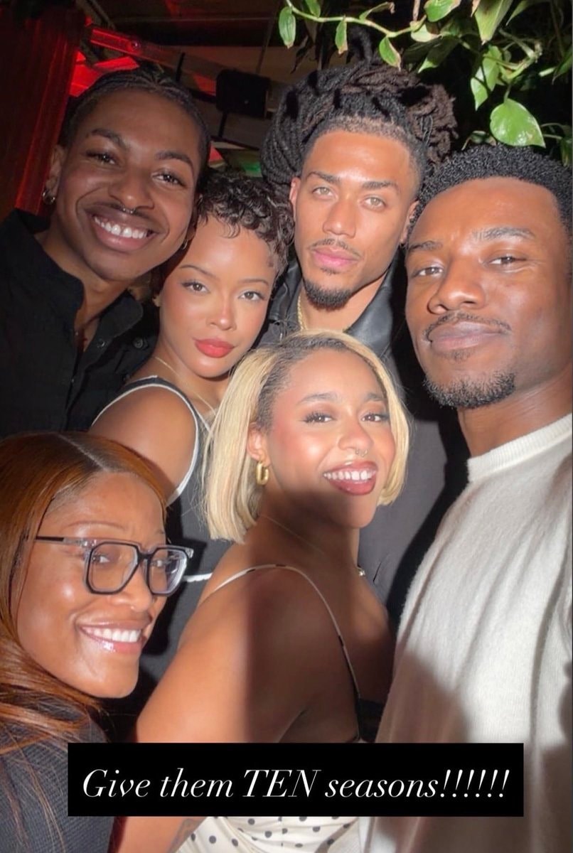 Keke Palmer with A DIFFERENT WORLD cast