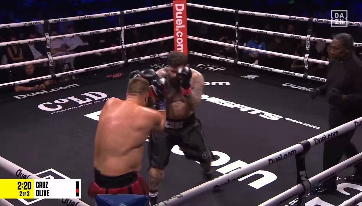 Plinio Cruz KO victory Misfits