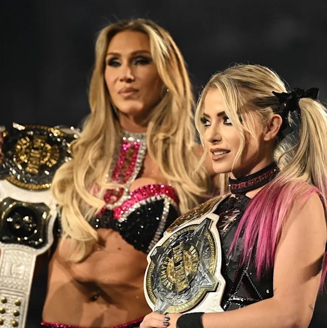 Alexa Bliss five-time champion (photo 3 of 4)