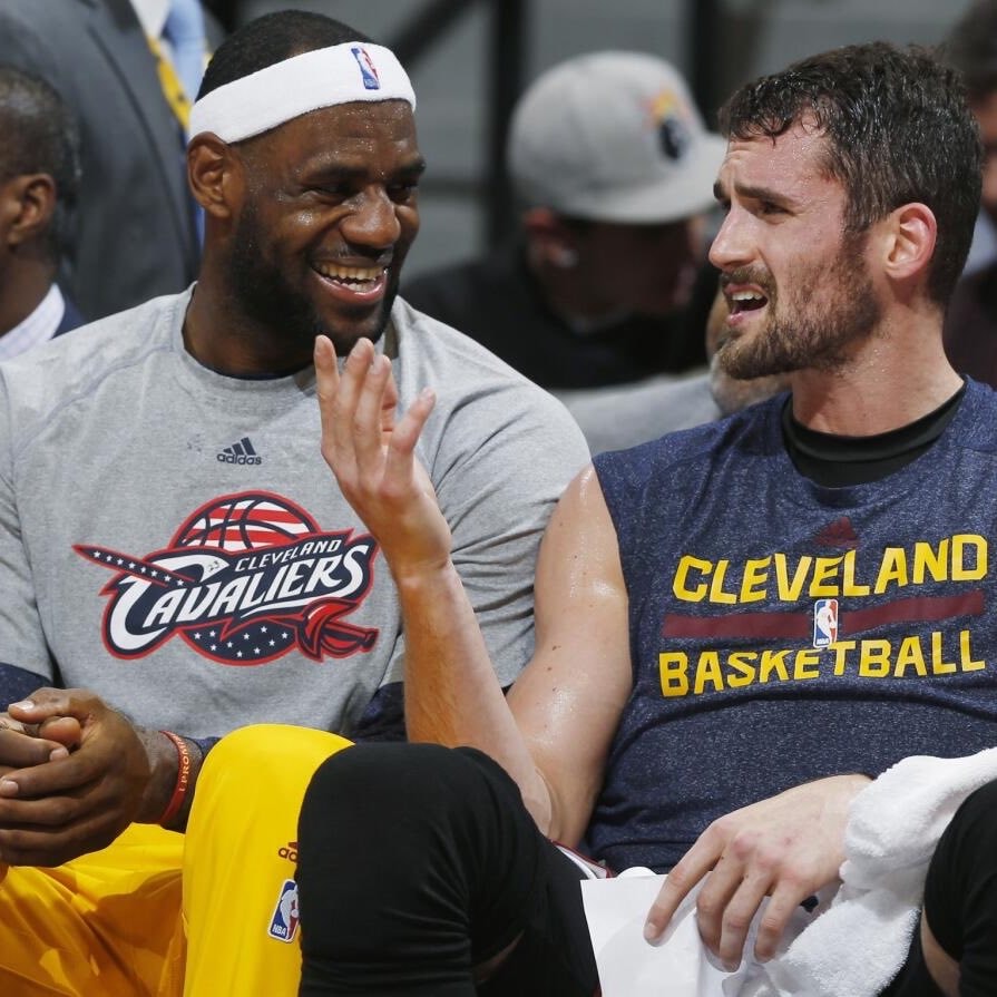 LeBron James and Kevin Love Lakers reunion 🔥