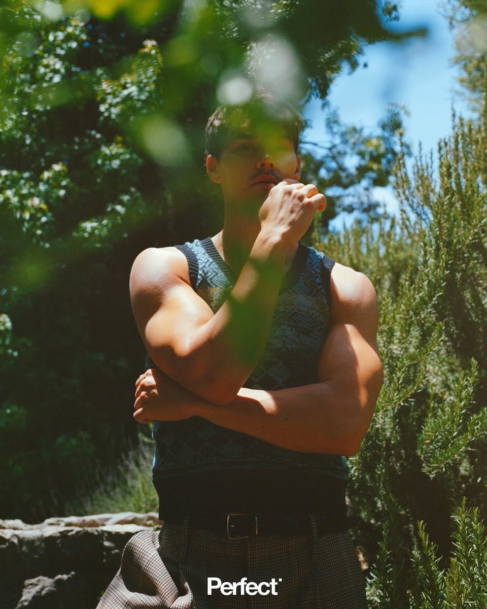 Noah Beck Perfect Magazine (photo 3 of 4)