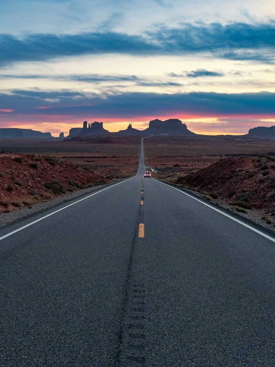 Utah Desert Sunset (photo 2 of 4)