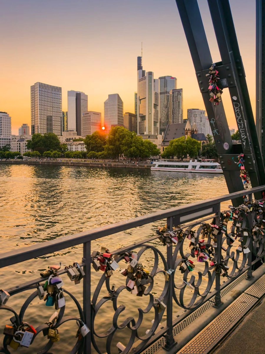 Frankfurt Germany cityscape (photo 4 of 4)
