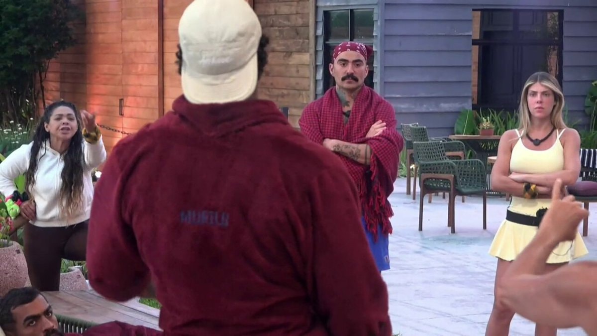 Mayk calls out Giovanna AFazenda