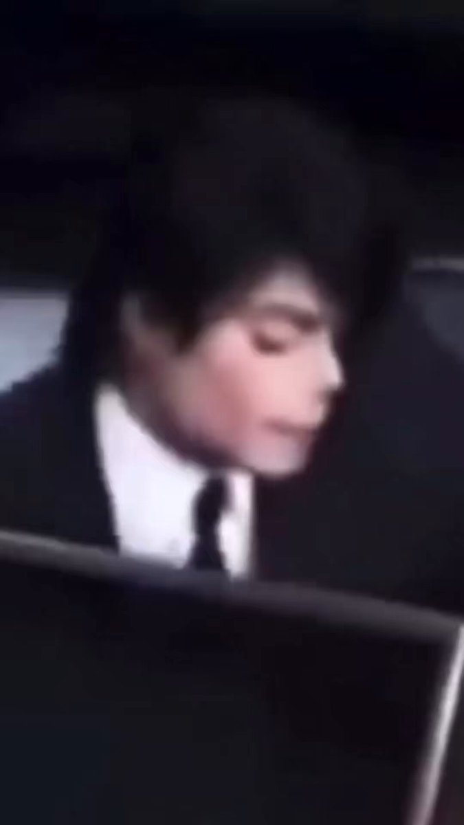 Michael Jackson Men in Black II cameo Michael Jackson Men in Black II cameo