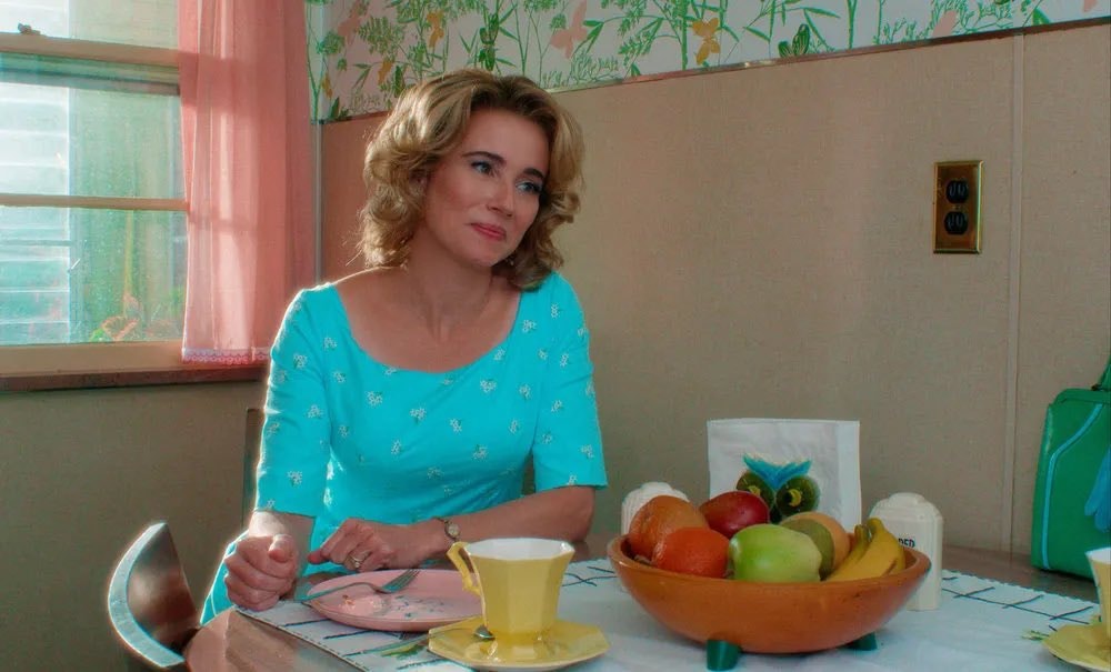Linda Cardellini as Pam Voorhees in CRYSTAL LAKE Linda Cardellini as Pam Voorhees in CRYSTAL LAKE