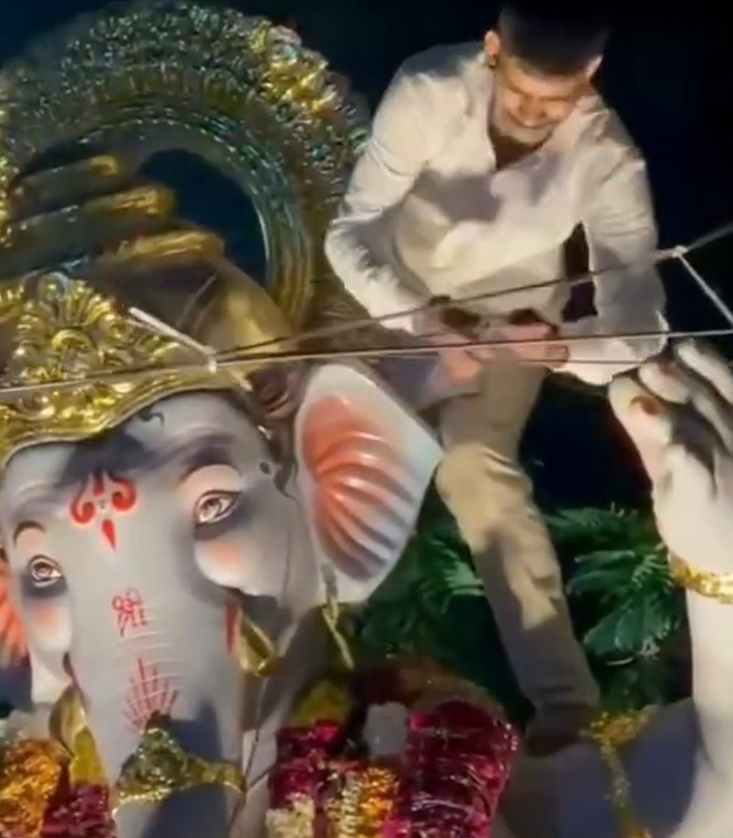 Ganesh idol procession India