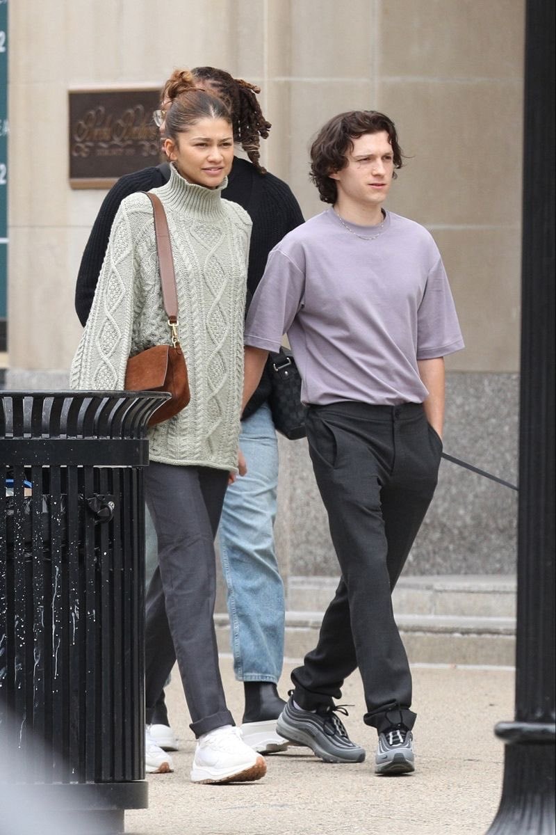 Zendaya Tom Holland casual walk (photo 2 of 2)
