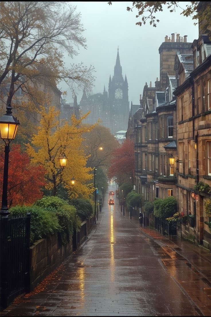 Edinburgh after rain (photo 1 of 2)