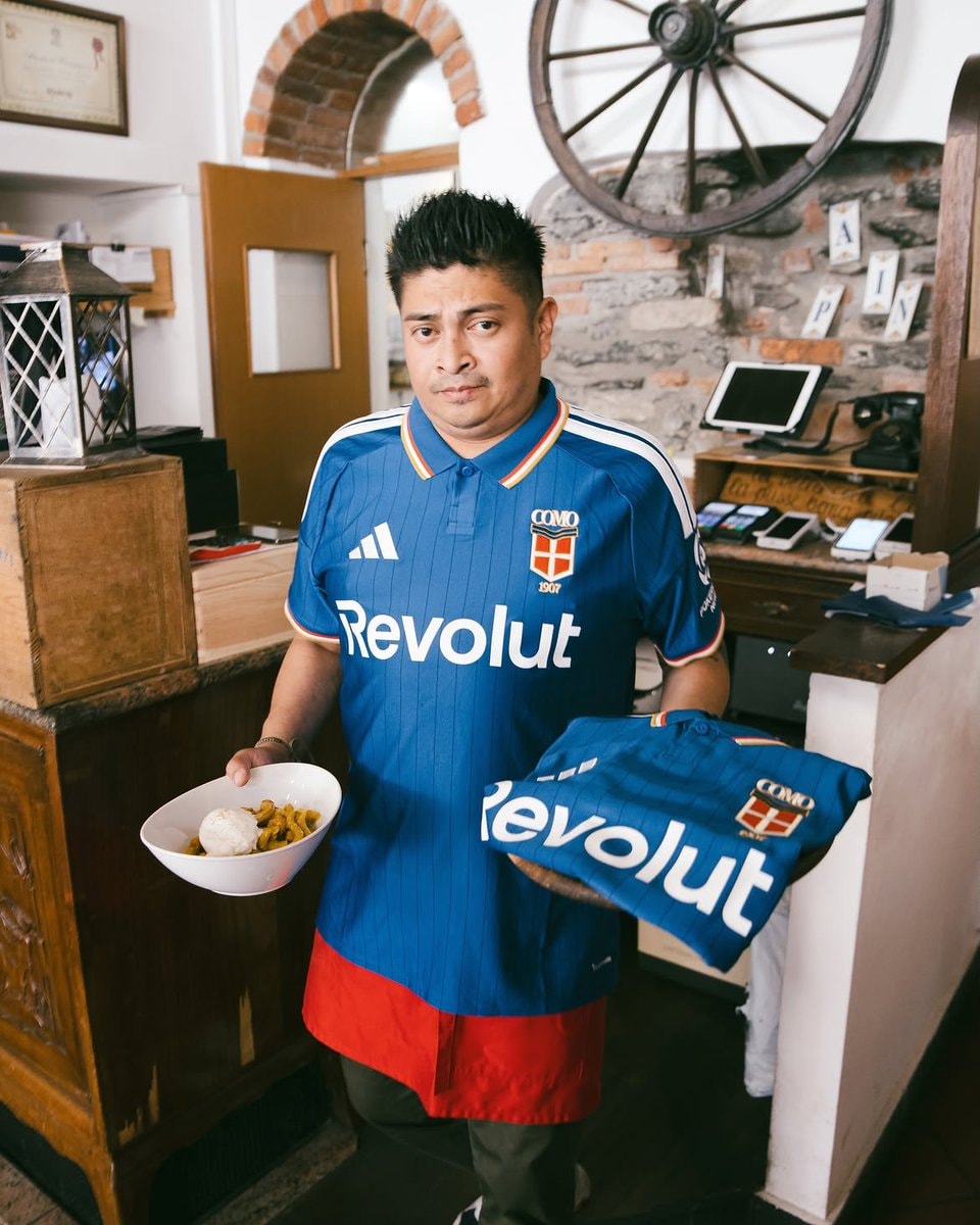 Como 1907 home kit next season (photo 1 of 2)