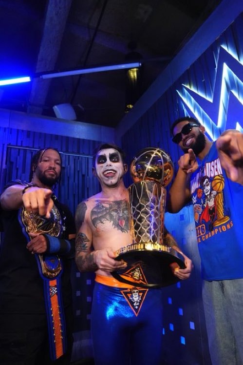 Danhausen MSG Larry O'Brien trophy Brunson KAT Danhausen MSG Larry O'Brien trophy Brunson KAT