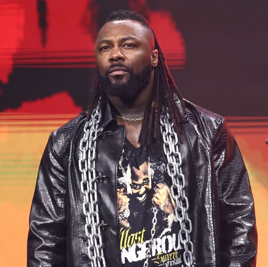 Swerve Strickland on WWE vs AEW