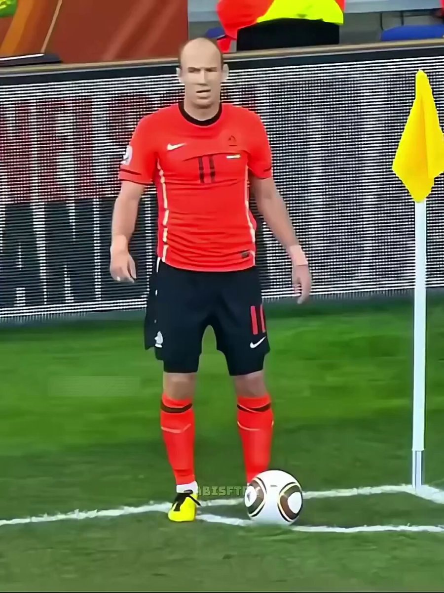 Football IQ moment from corner kick