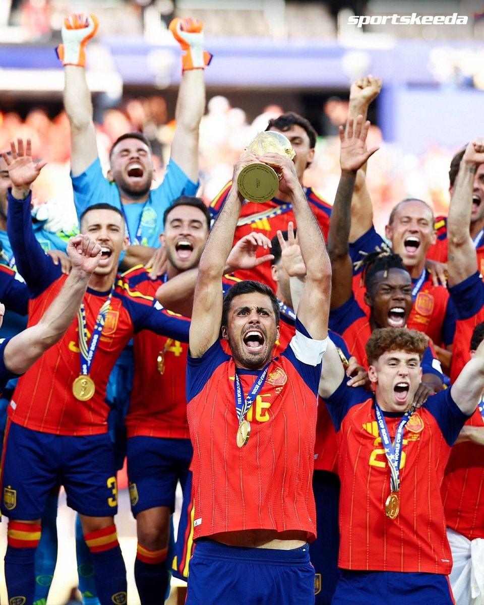 Spain FIFA World Cup victory 🏆🇪🇸 (photo 3 of 4)