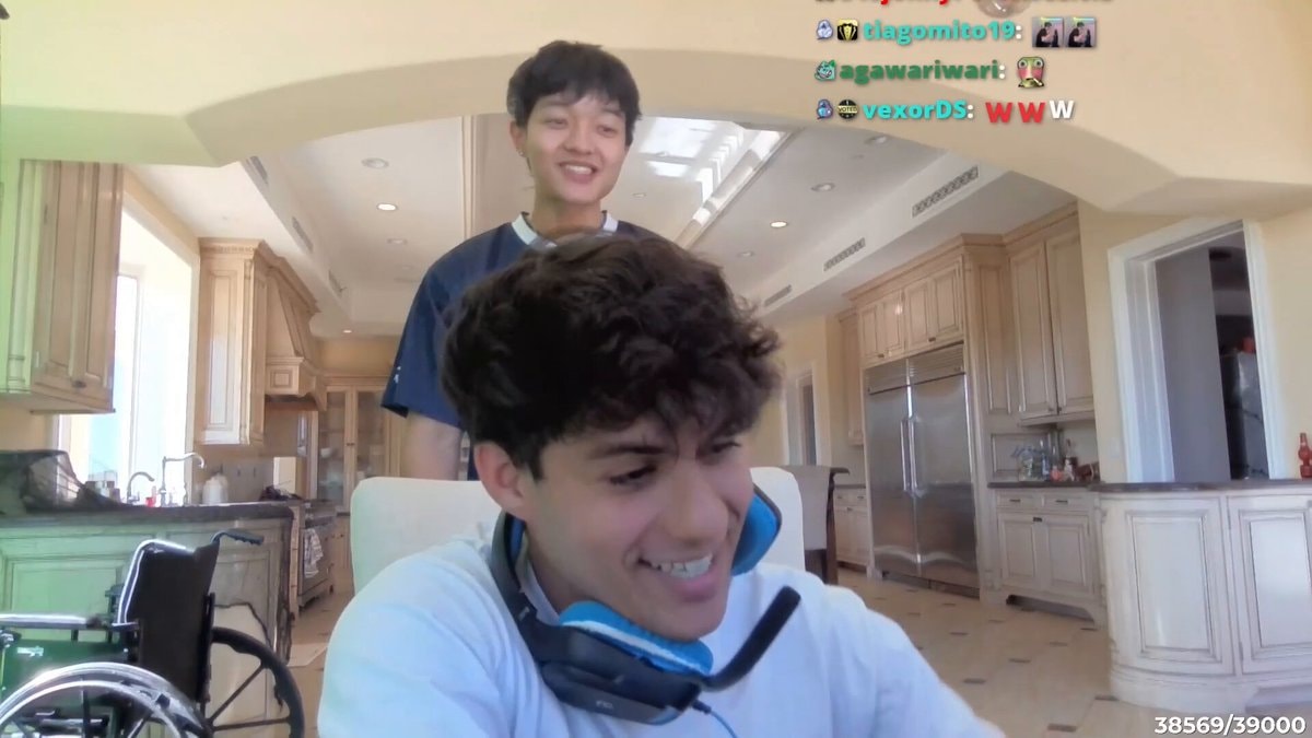 StableRonaldo Streamer of the Year reaction