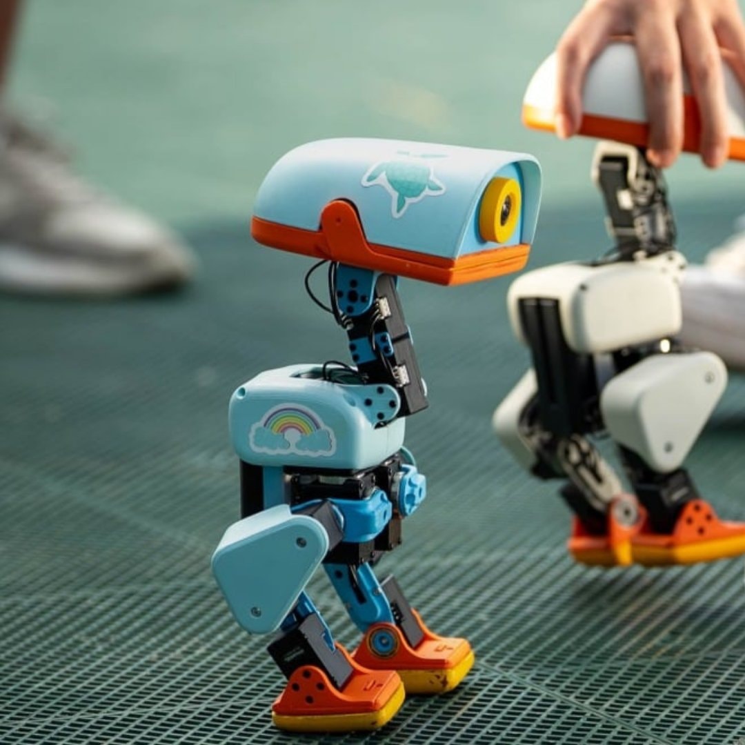 Hugging Face Microduck robot results (photo 2 of 2)