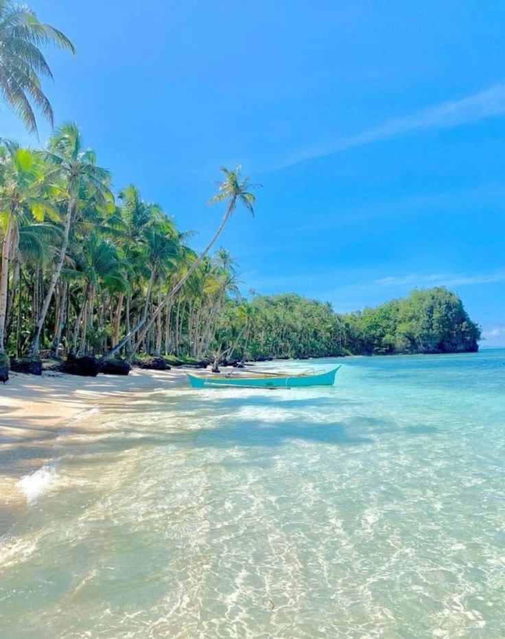Bora Bora French Polynesia beach (photo 2 of 4)