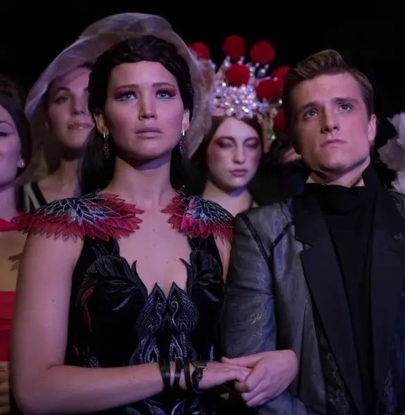 Mckenna Grace Katniss Everdeen CATCHING FIRE (photo 2 of 2)