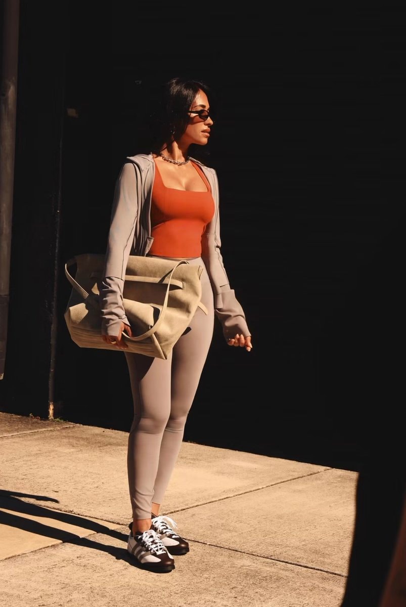 Antonela on the move