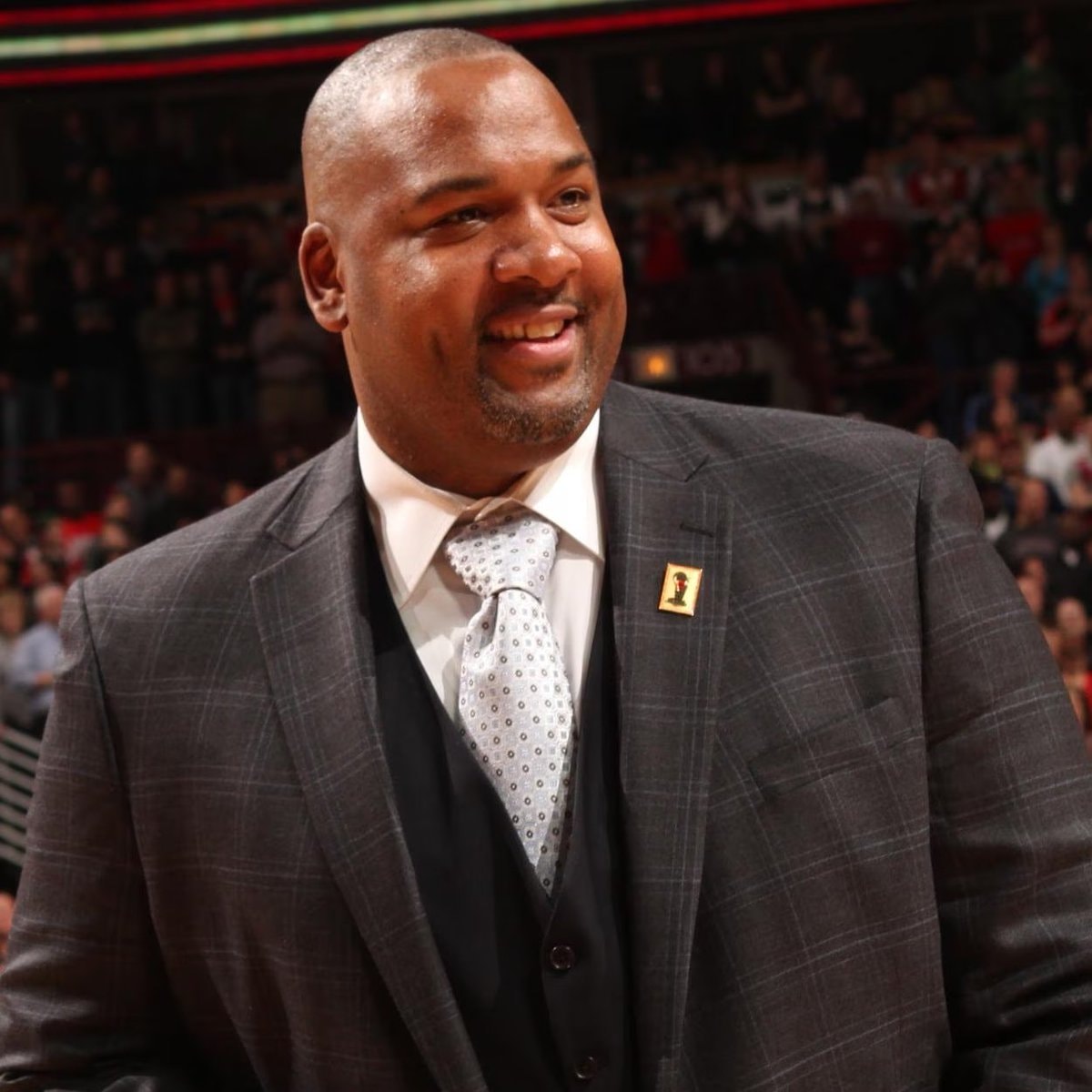 Bulls tribute to Stacey King