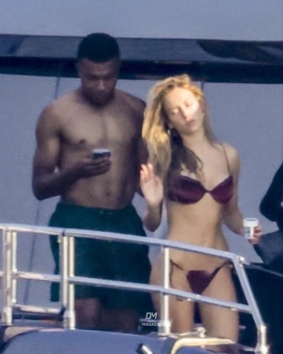 Kylian Mbappé Ester Expósito Italy vacation