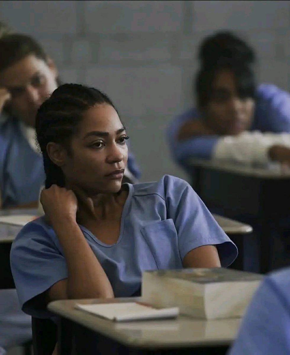 woman seduced killed prison guard woman seduced killed prison guard