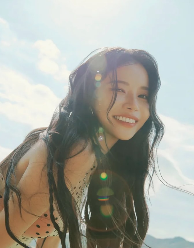 Solar MAMAMOO LA incident (photo 1 of 2)