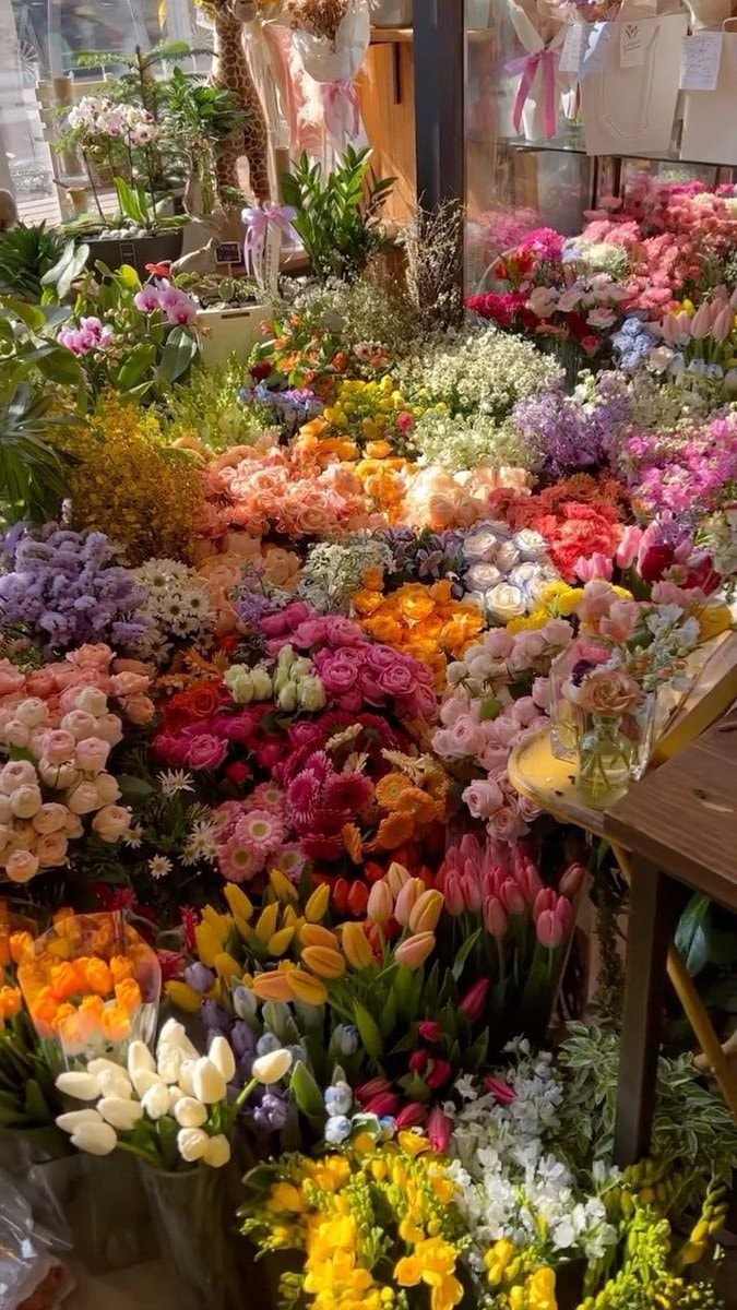 flower shop (photo 4 of 4)