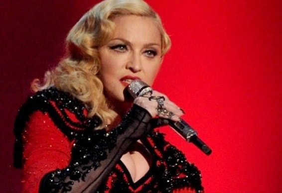 UK female artists most #1 albums (photo 2 of 4)
